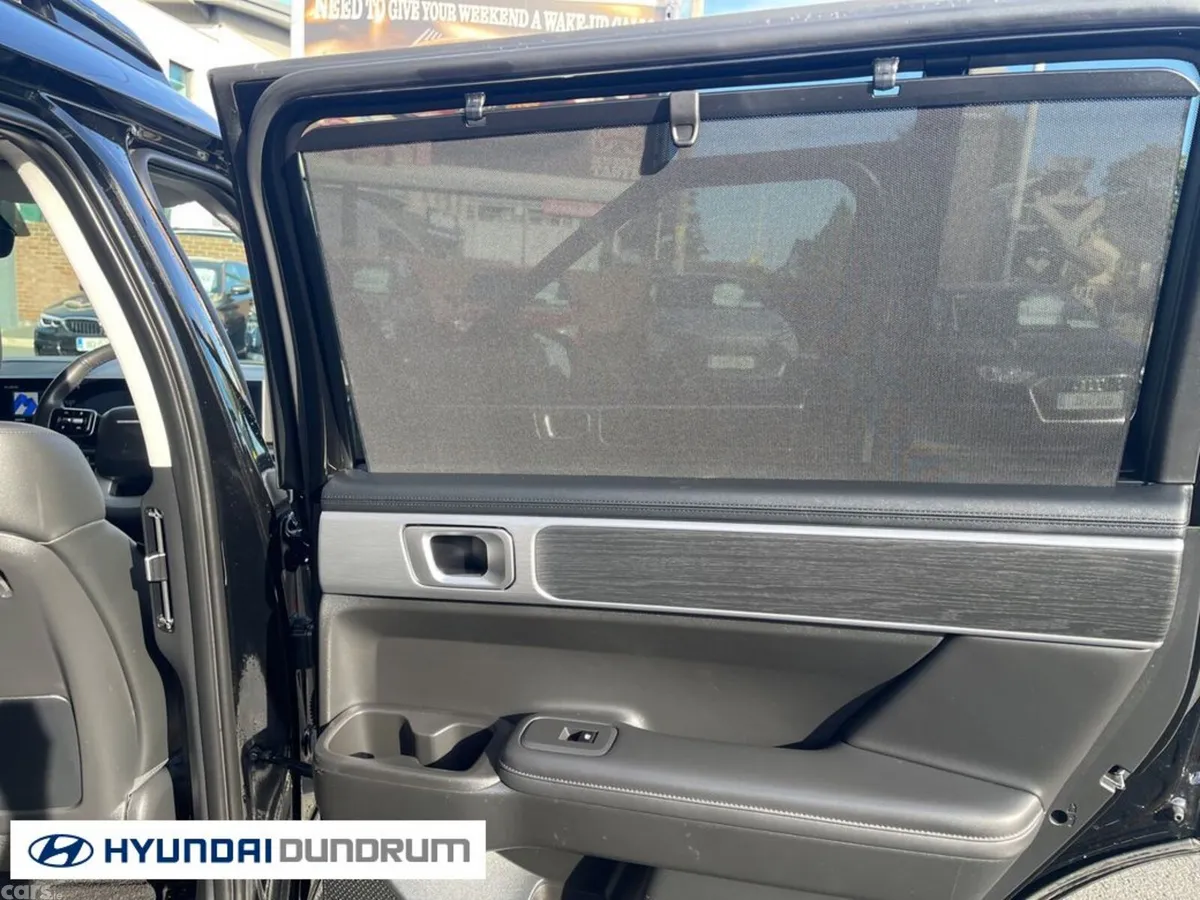Hyundai Santa Fe Estate, Petrol Plug-in Hybrid, 2025, Black