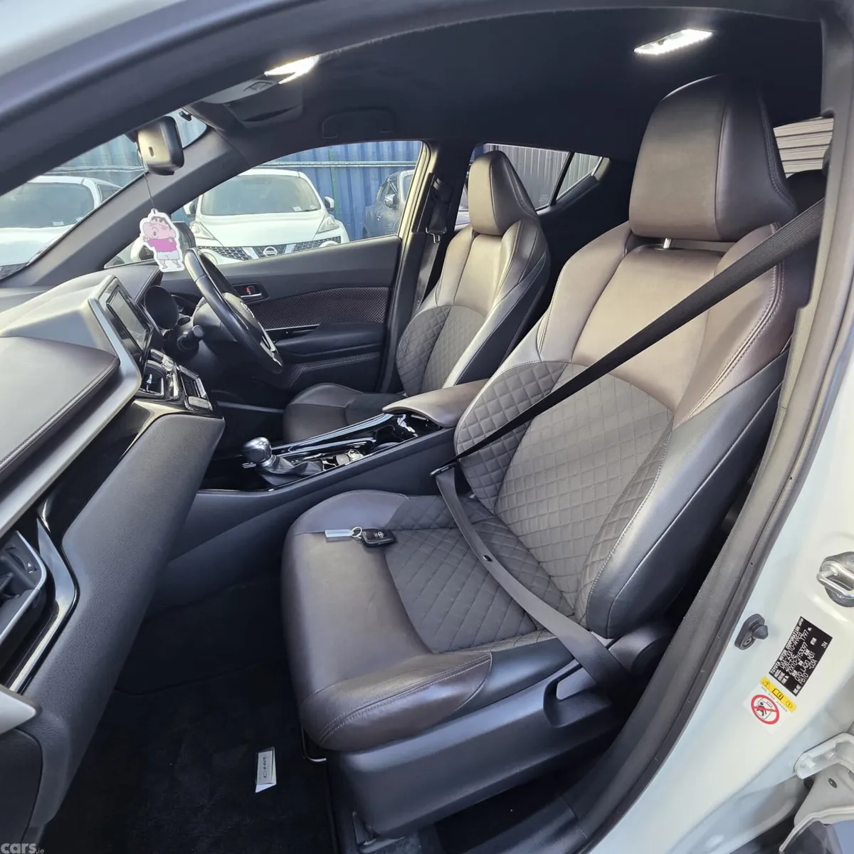 Toyota C-HR SUV, Petrol Hybrid, 2018, White
