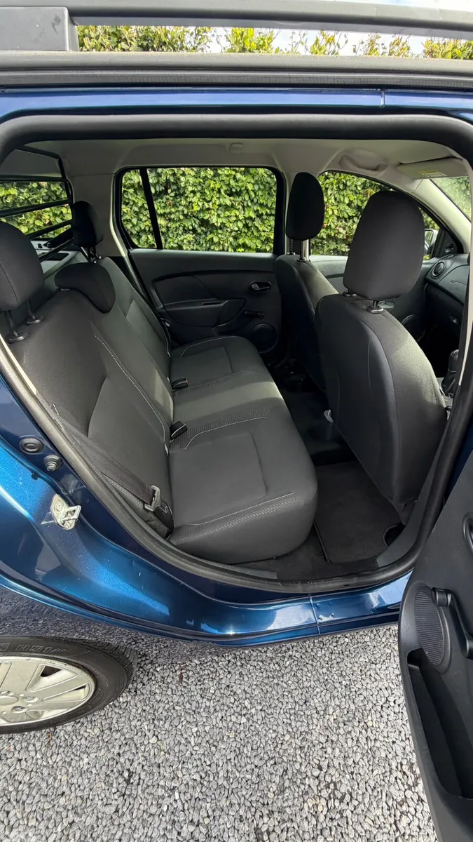 Dacia Logan Estate, Petrol, 2017, Blue