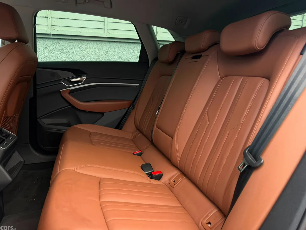 Audi e-tron SUV, Electric, 2022, Blue