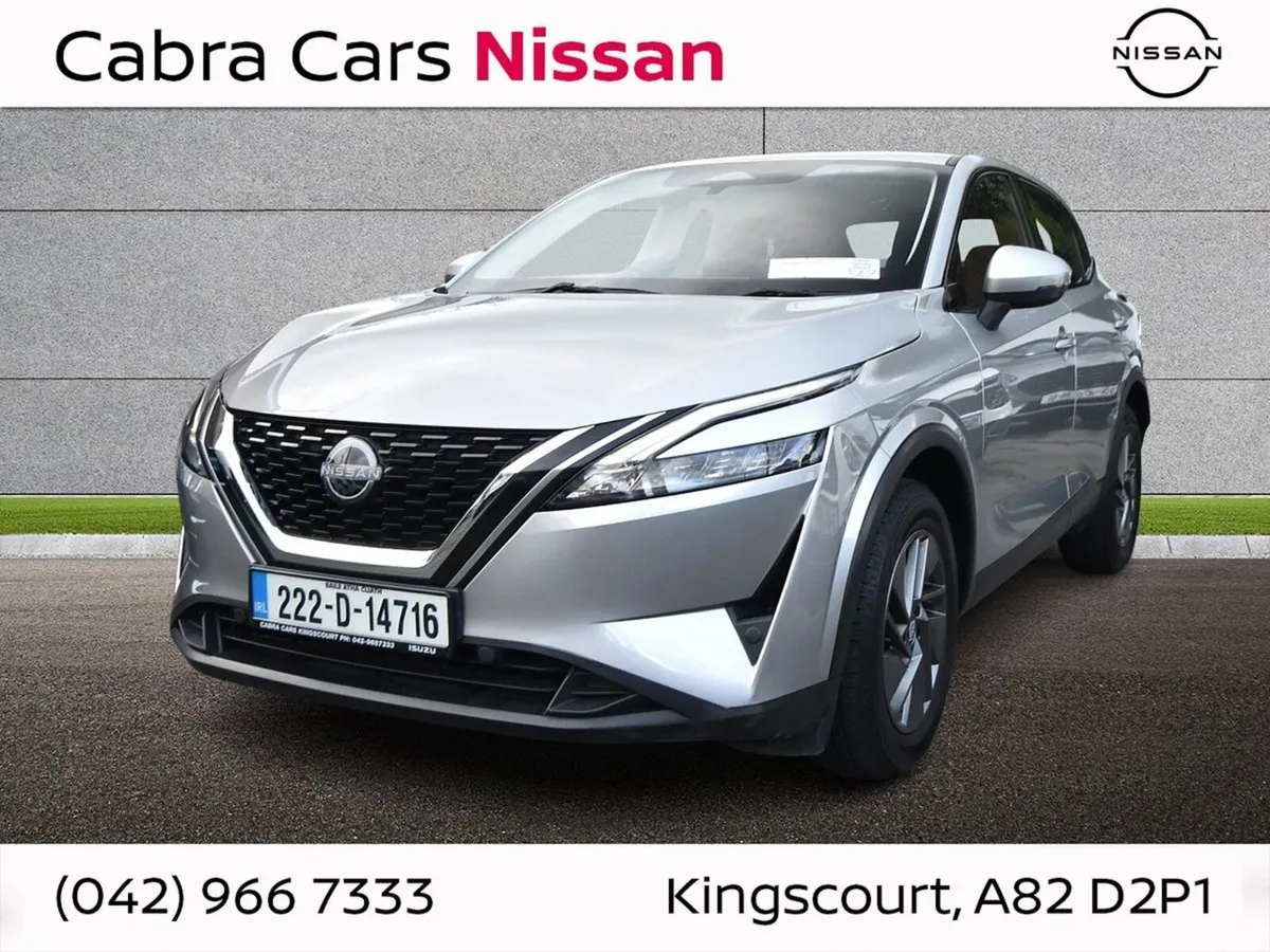 Nissan Qashqai MPV, Petrol, 2022, Silver
