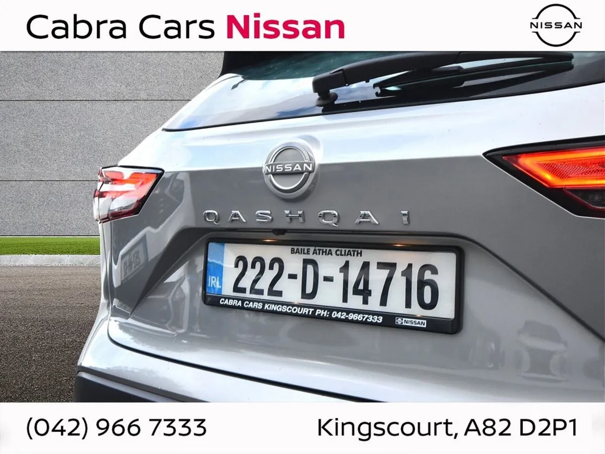 Nissan Qashqai MPV, Petrol, 2022, Silver