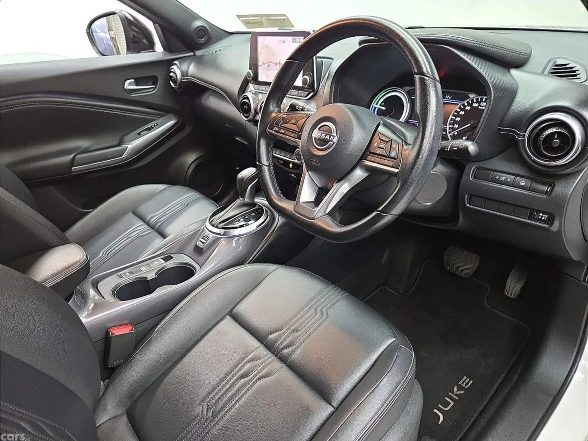 Nissan Juke SUV, Petrol, 2023, White