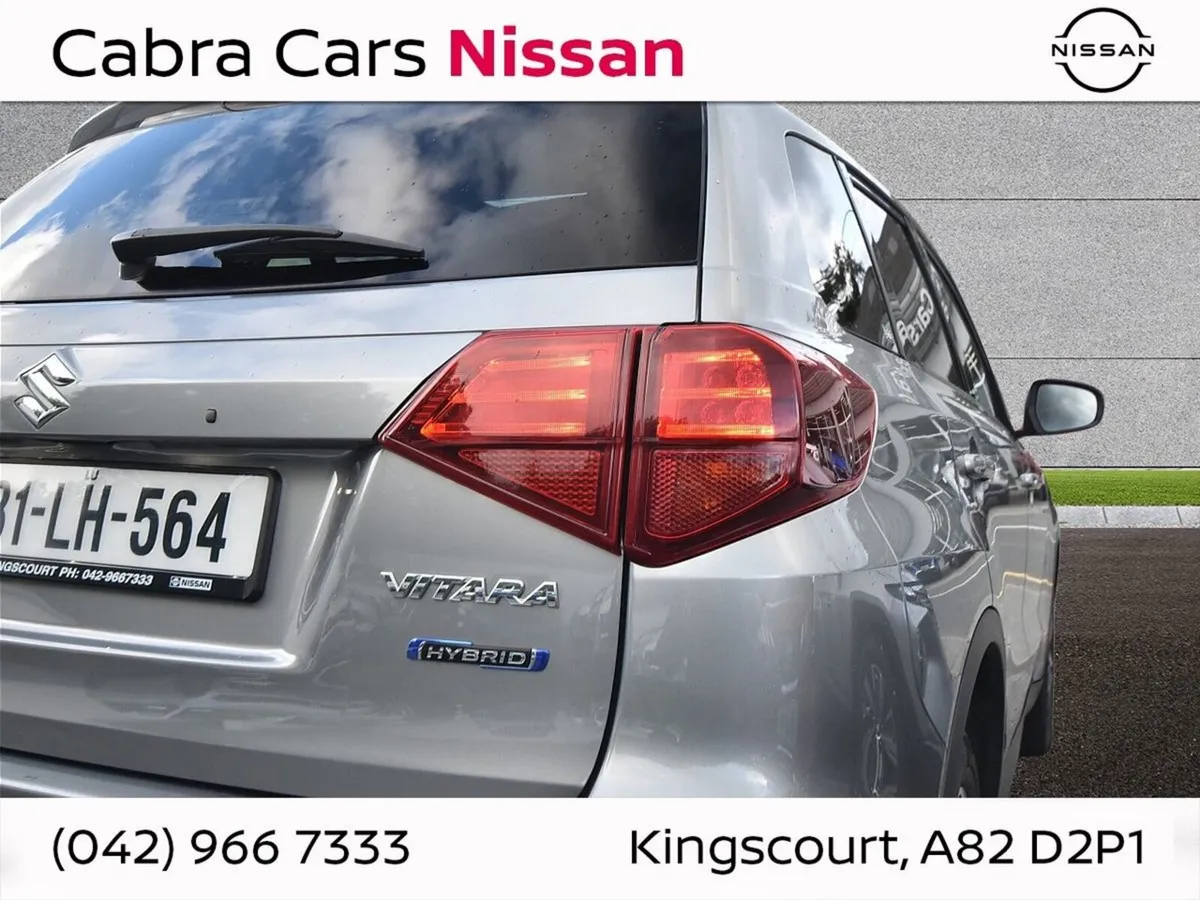 Suzuki Vitara SUV, Petrol Hybrid, 2023, Grey