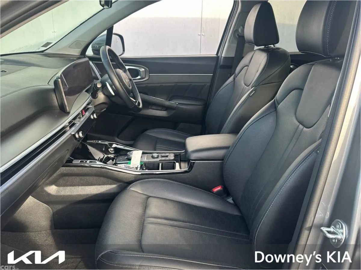 Kia Sorento MPV, Diesel, 2024, Grey