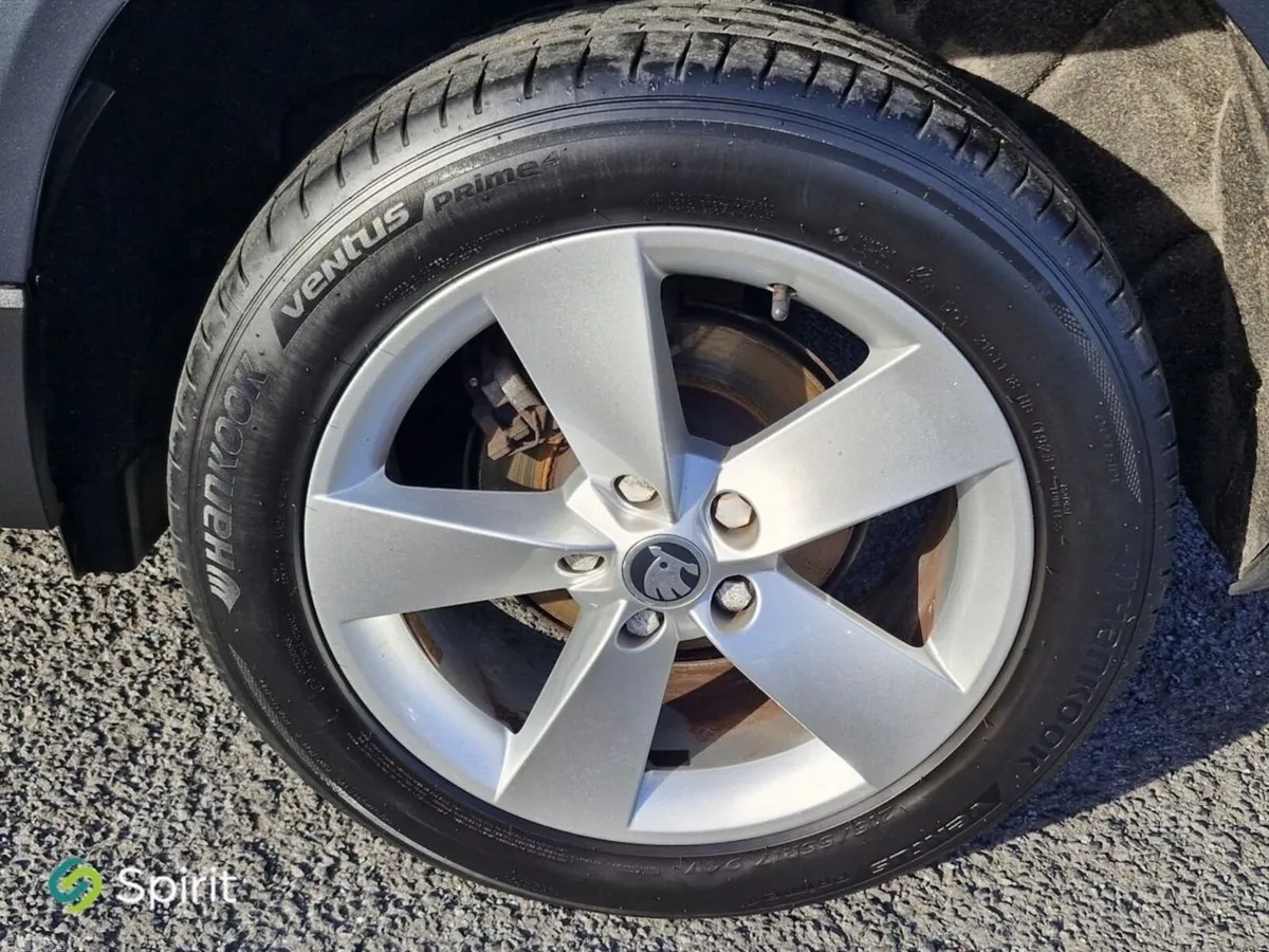 Skoda Karoq Estate, Diesel, 2020, Grey