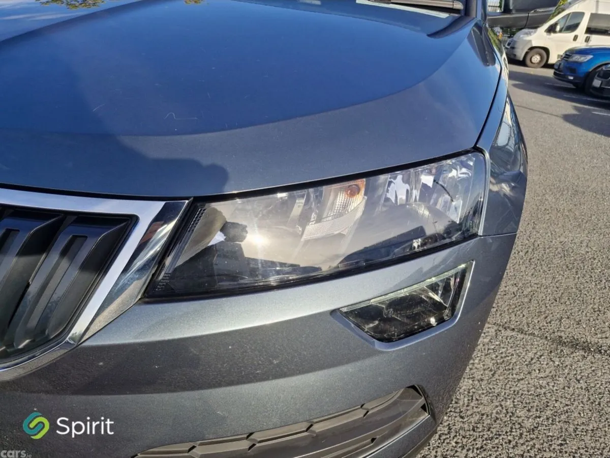 Skoda Karoq Estate, Diesel, 2020, Grey