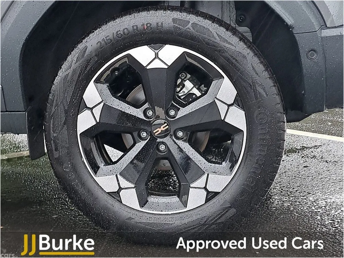 Dacia Duster SUV, Petrol Hybrid, 2026, Grey