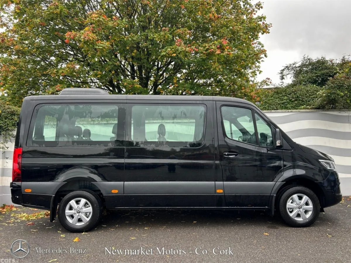 Mercedes-Benz Sprinter MPV, Diesel, 2026, Black