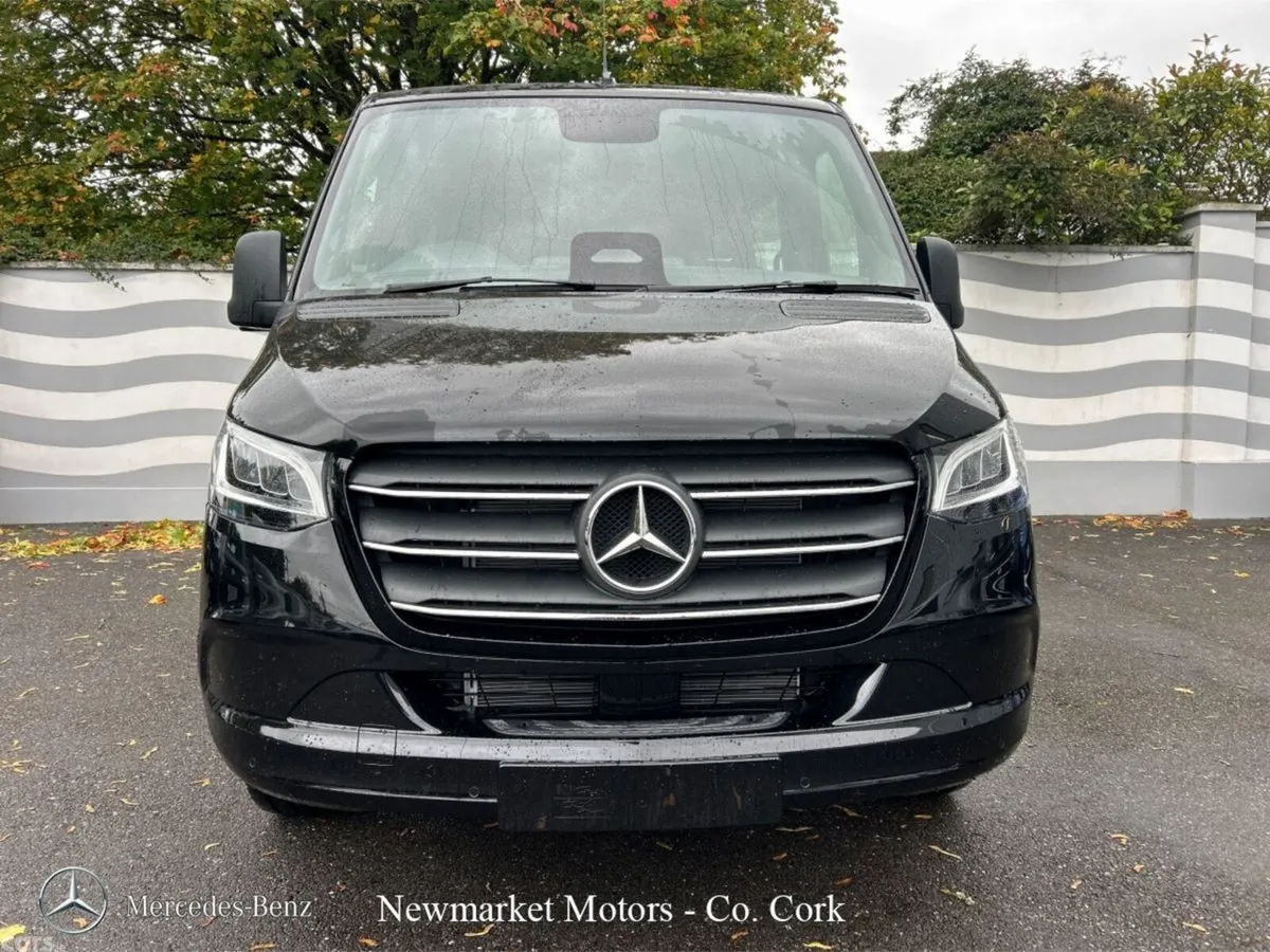 Mercedes-Benz Sprinter MPV, Diesel, 2026, Black