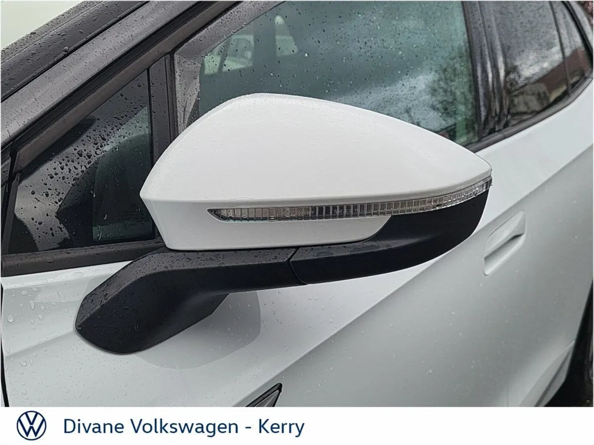 Volkswagen ID.4 SUV, Electric, 2022, White