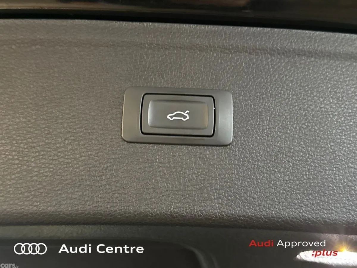Audi Q5 SUV, Petrol Plug-in Hybrid, 2021, Black