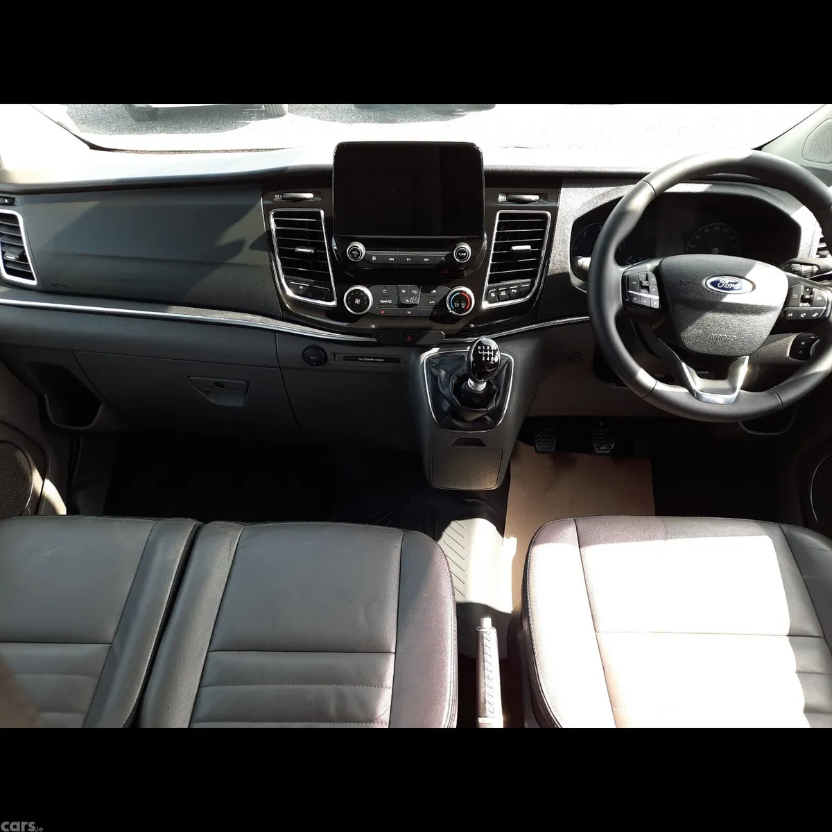 Ford Tourneo Custom MPV, Diesel, 2023, Black