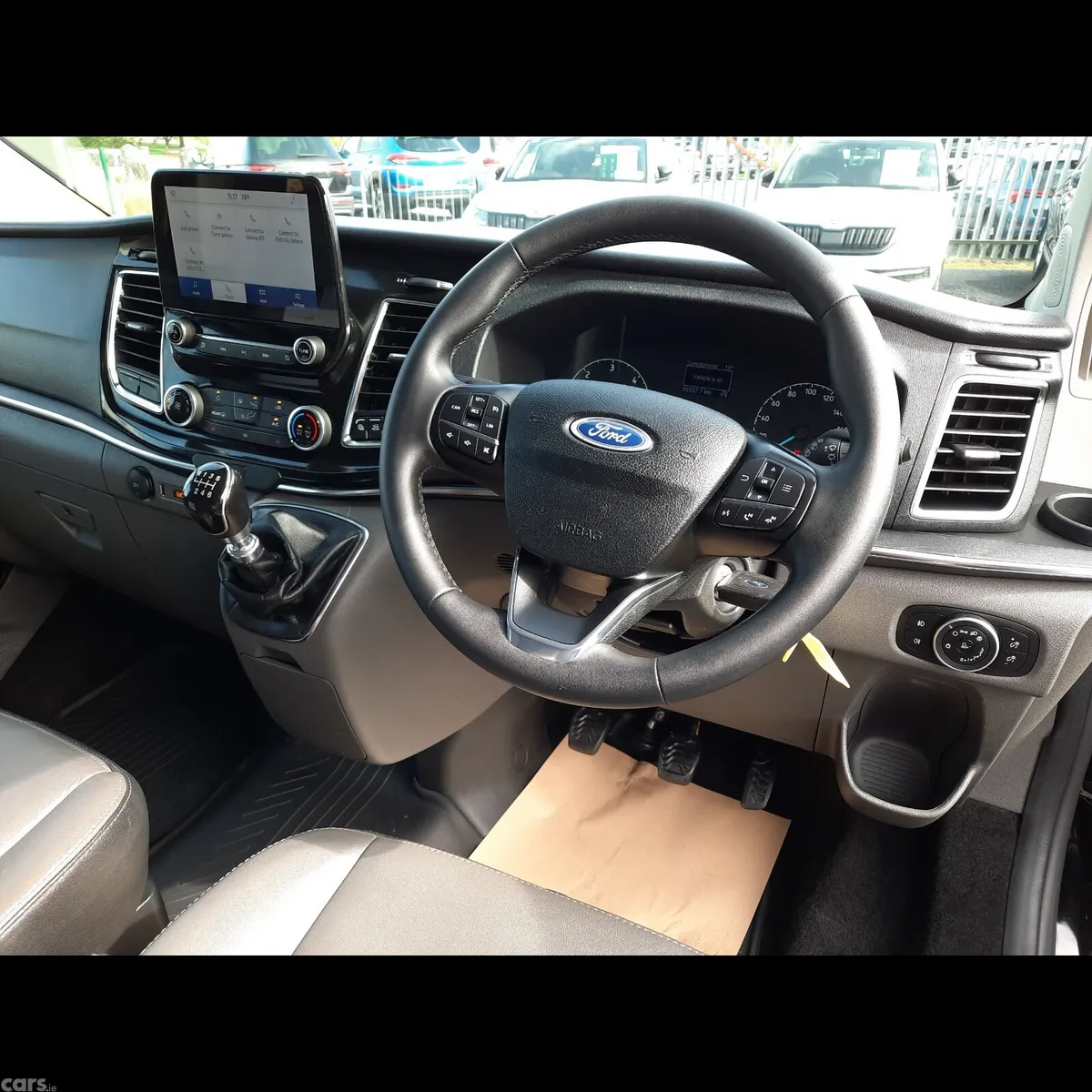 Ford Tourneo Custom MPV, Diesel, 2023, Black