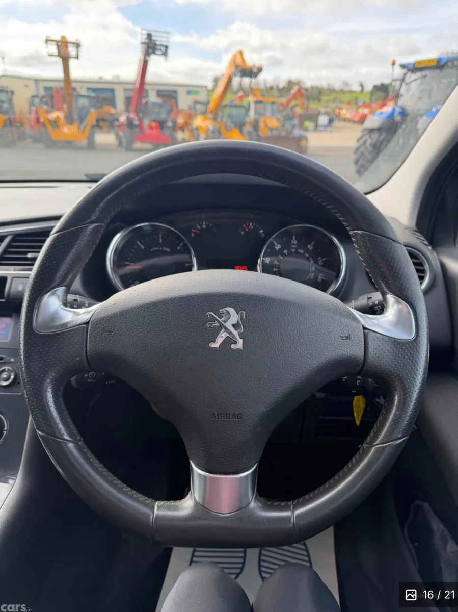 Peugeot 3008 SUV, Diesel, 2014, Grey
