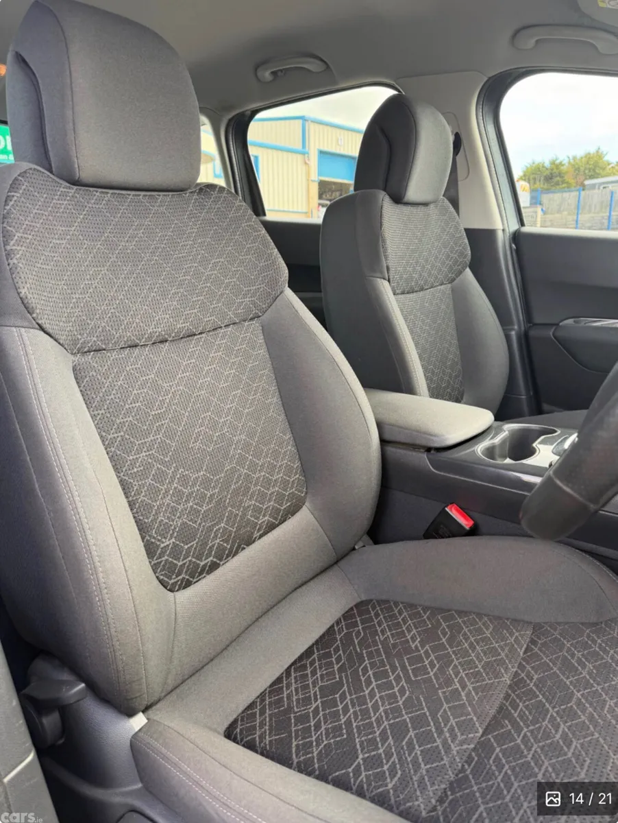 Peugeot 3008 SUV, Diesel, 2014, Grey