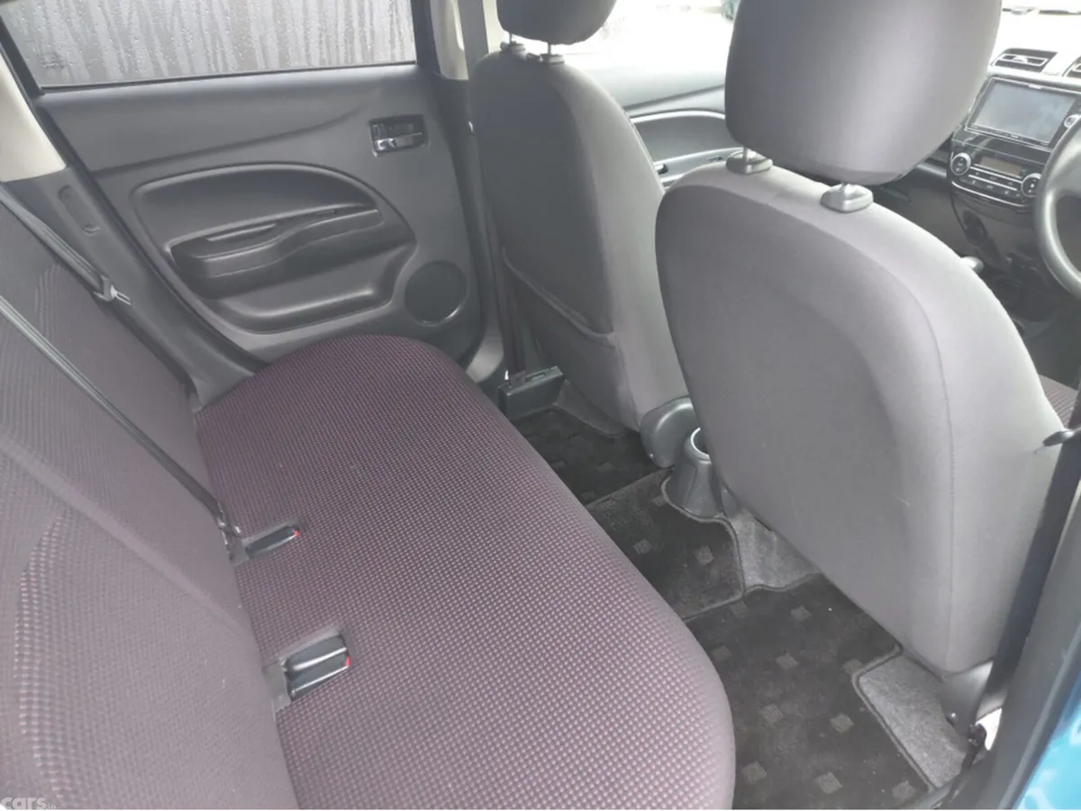 Mitsubishi Mirage Hatchback, Petrol, 2014, Blue