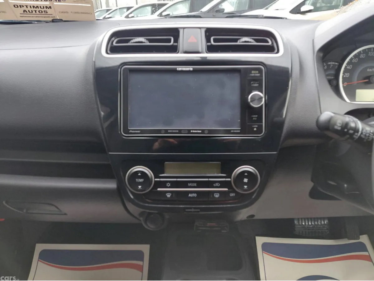 Mitsubishi Mirage Hatchback, Petrol, 2014, Blue