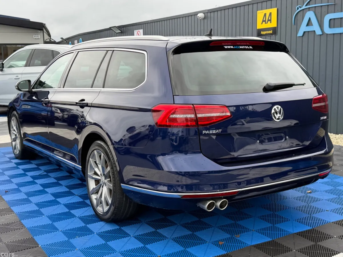 Volkswagen Passat Estate, Diesel, 2019, Blue