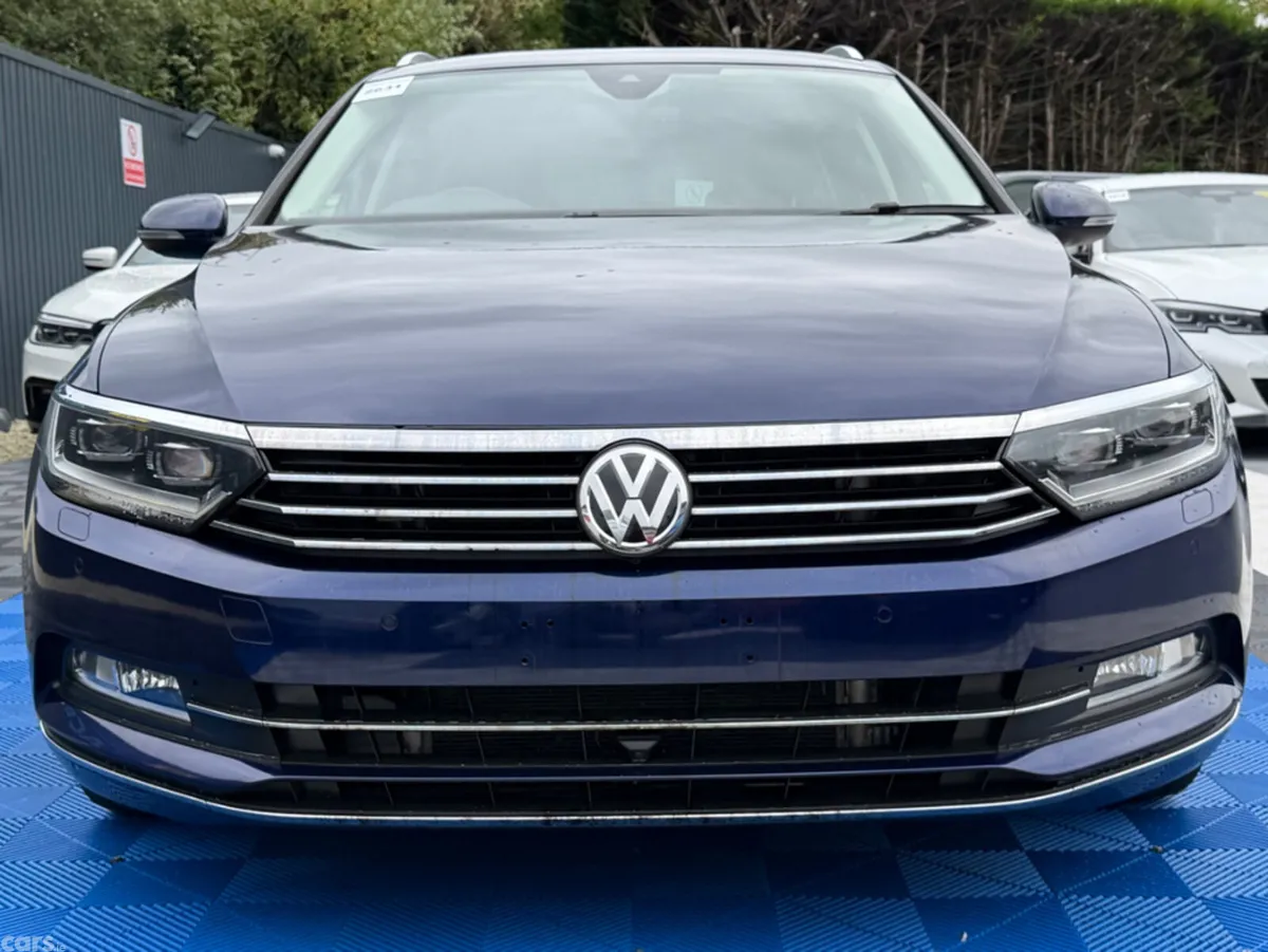 Volkswagen Passat Estate, Diesel, 2019, Blue