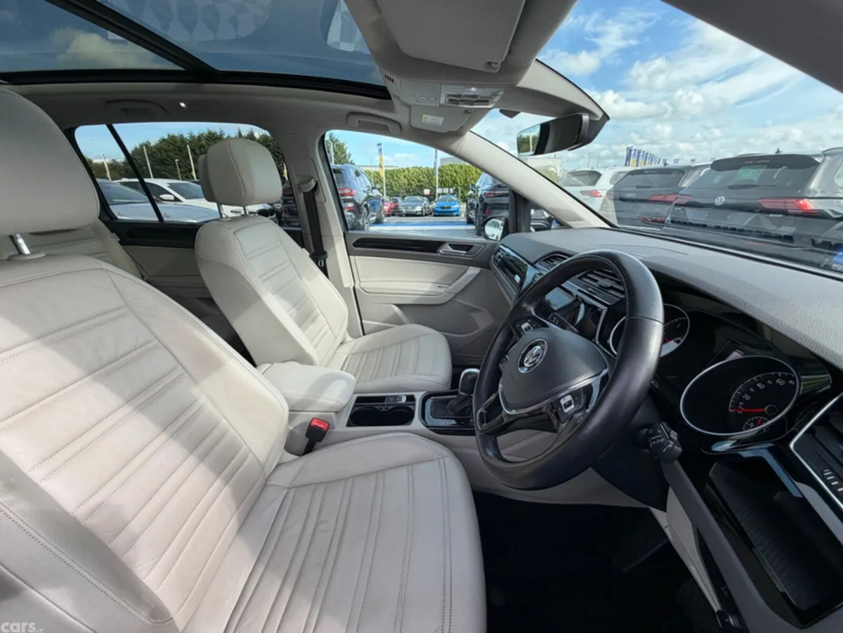 Volkswagen Touran MPV, Diesel, 2018, Grey