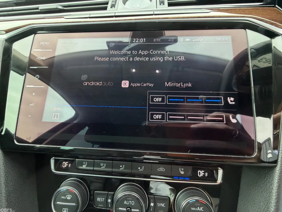 Volkswagen Passat Estate, Diesel, 2019, Blue