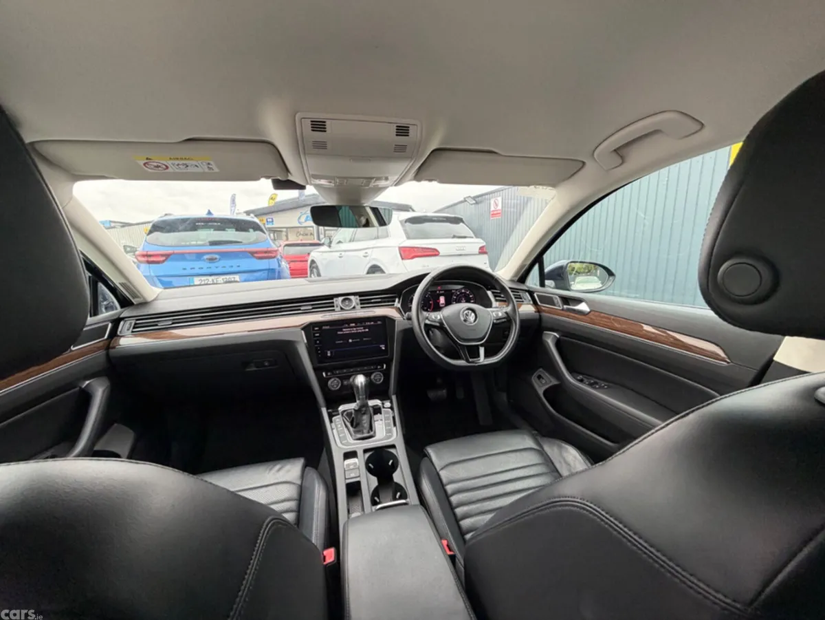 Volkswagen Passat Estate, Diesel, 2019, Blue