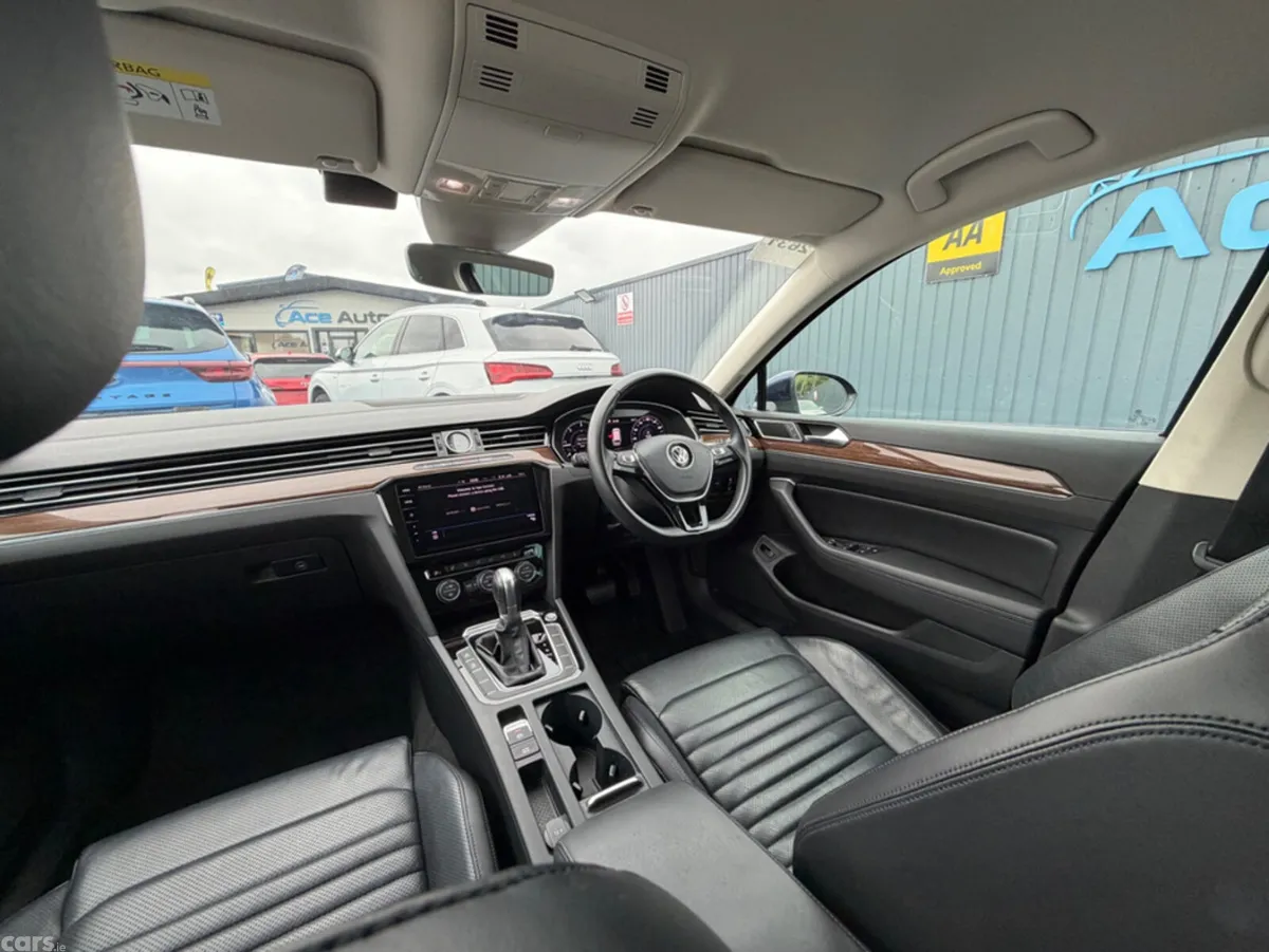Volkswagen Passat Estate, Diesel, 2019, Blue