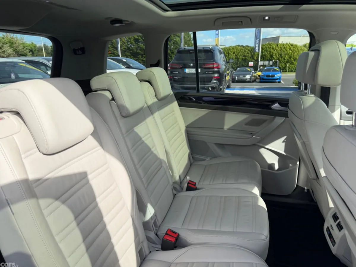 Volkswagen Touran MPV, Diesel, 2018, Grey