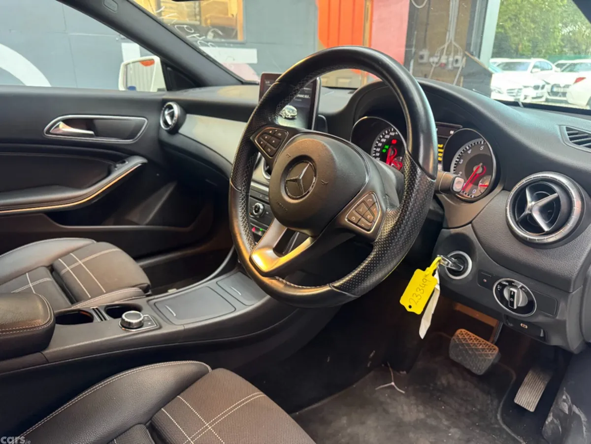 Mercedes-Benz CLA Saloon, Petrol, 2016, White