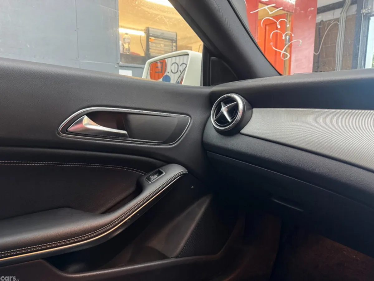 Mercedes-Benz CLA Saloon, Petrol, 2016, White