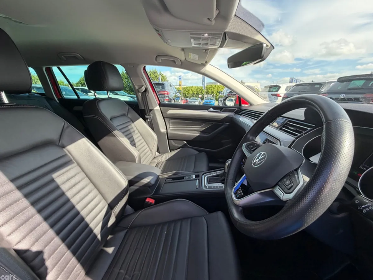 Volkswagen Passat Estate, Petrol Hybrid, 2022, Red