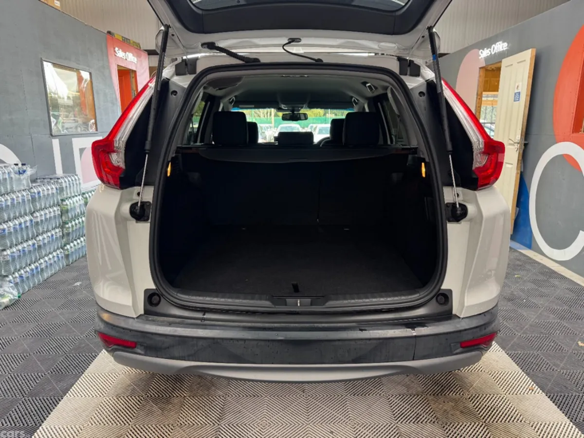 Honda CR-V SUV, Petrol Hybrid, 2019, White