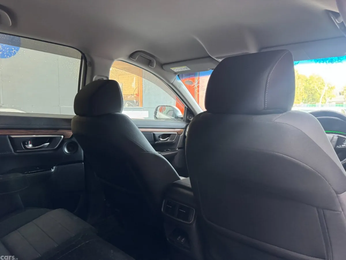 Honda CR-V SUV, Petrol Hybrid, 2019, White