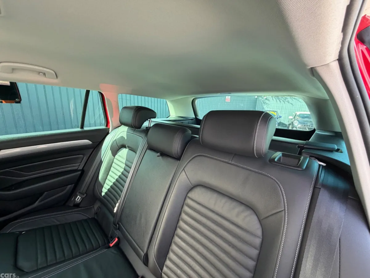 Volkswagen Passat Estate, Petrol Plug-in Hybrid, 2022, Red