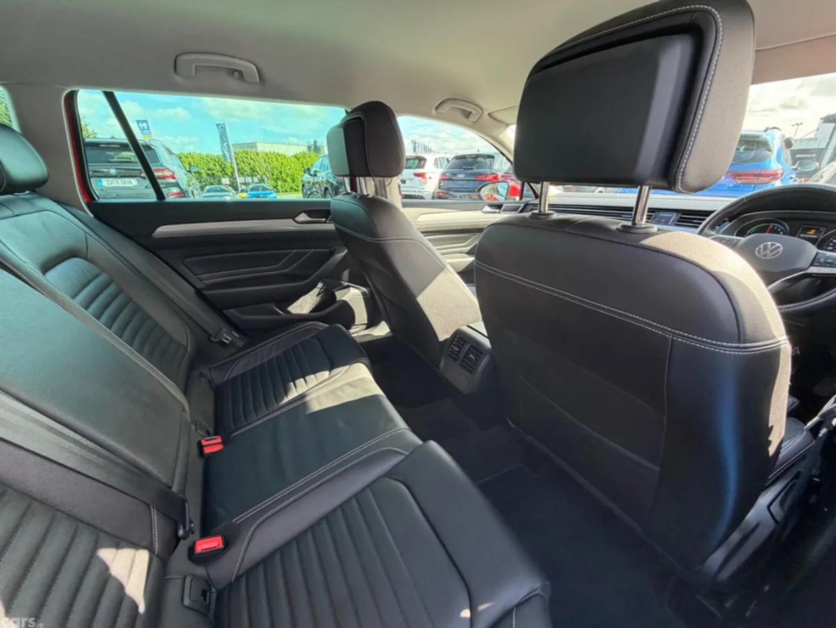 Volkswagen Passat Estate, Petrol Plug-in Hybrid, 2022, Red