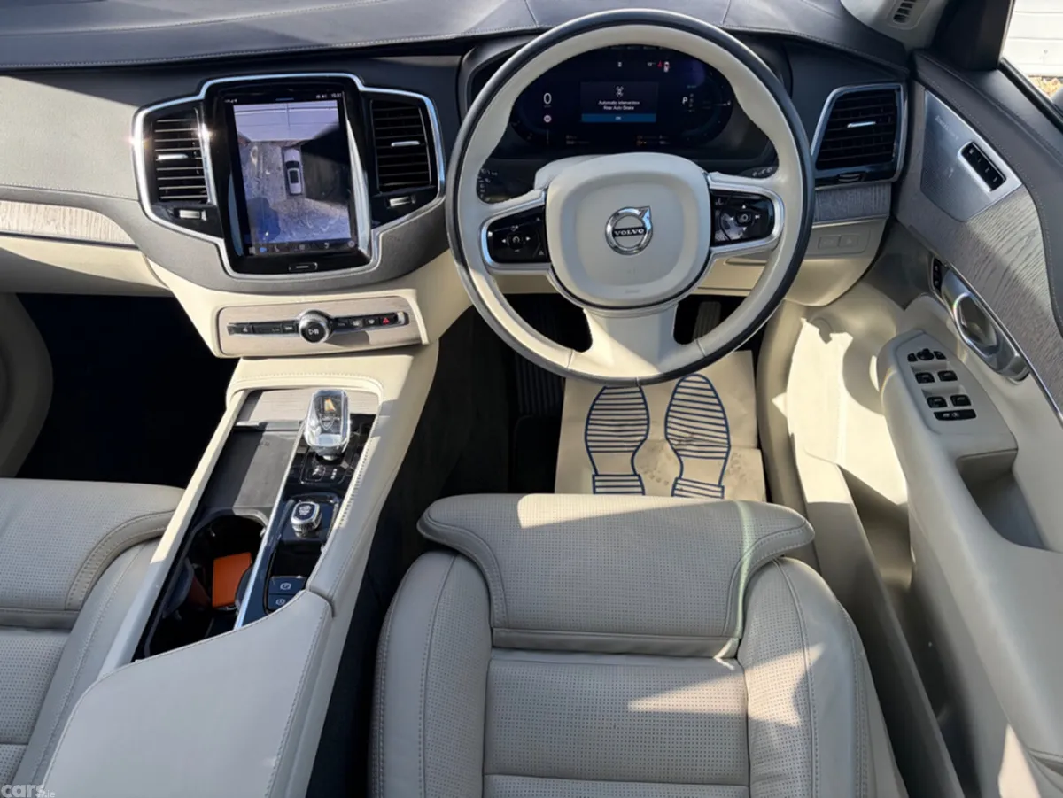 Volvo XC90 Estate, Petrol Plug-in Hybrid, 2024, Black