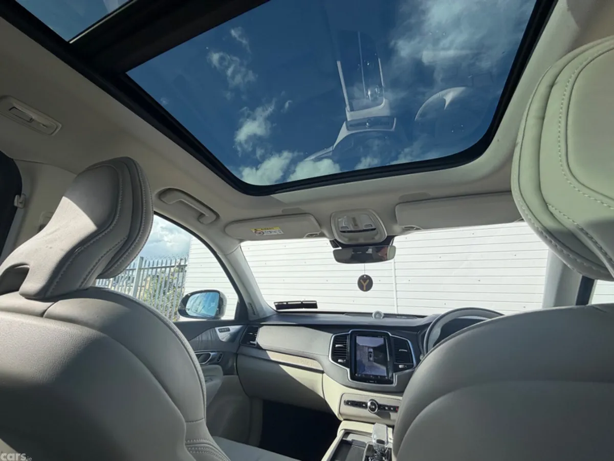 Volvo XC90 Estate, Petrol Plug-in Hybrid, 2024, Black