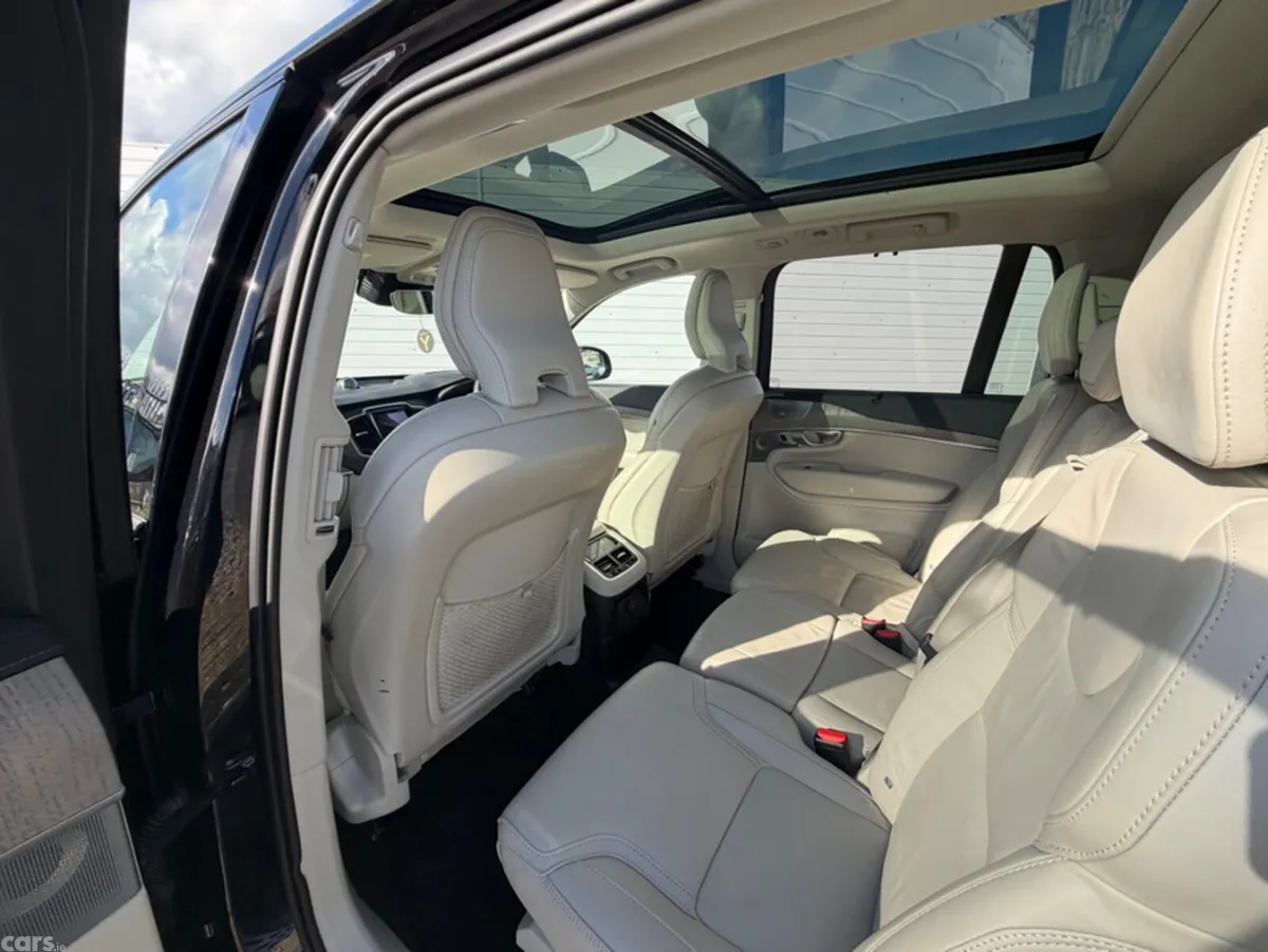 Volvo XC90 Estate, Petrol Plug-in Hybrid, 2024, Black