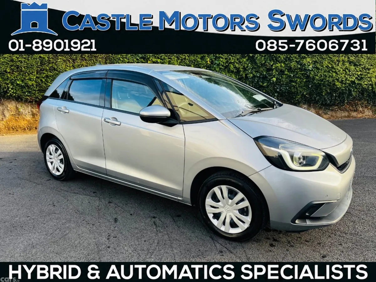 Honda Fit Hatchback, Petrol Hybrid, 2021, Silver