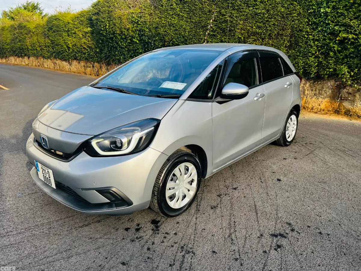 Honda Fit Hatchback, Petrol Hybrid, 2021, Silver