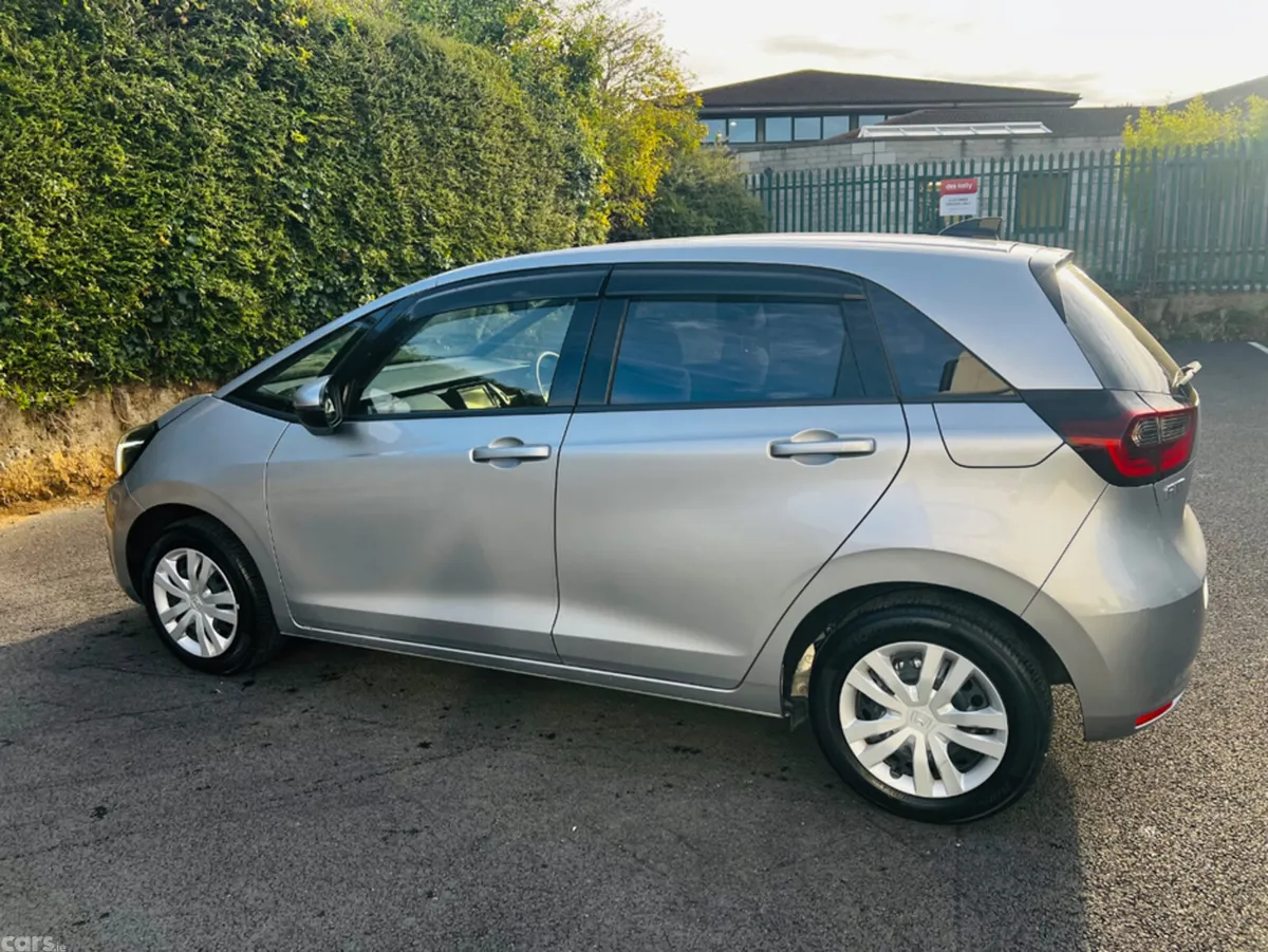 Honda Fit Hatchback, Petrol Hybrid, 2021, Silver