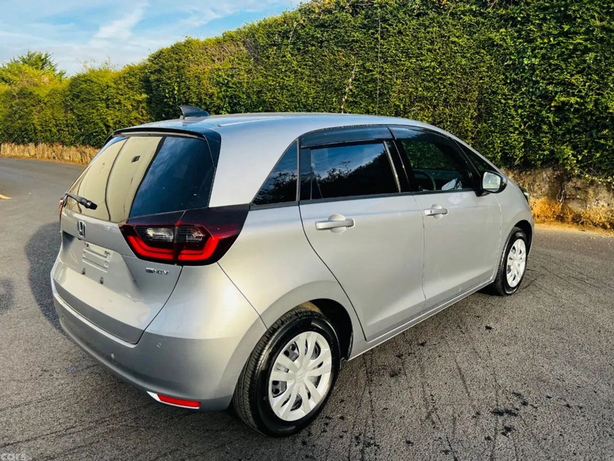 Honda Fit Hatchback, Petrol Hybrid, 2021, Silver