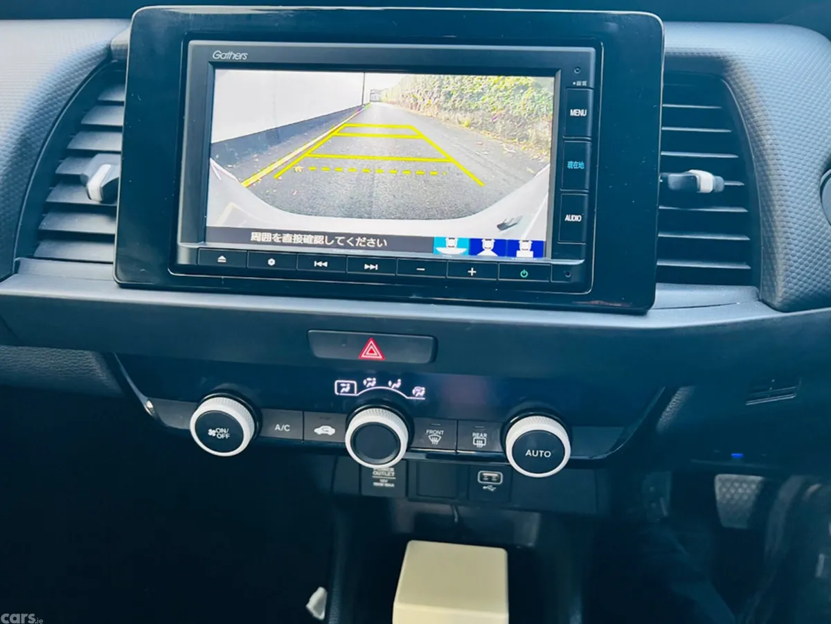Honda Fit Hatchback, Petrol Hybrid, 2021, Silver