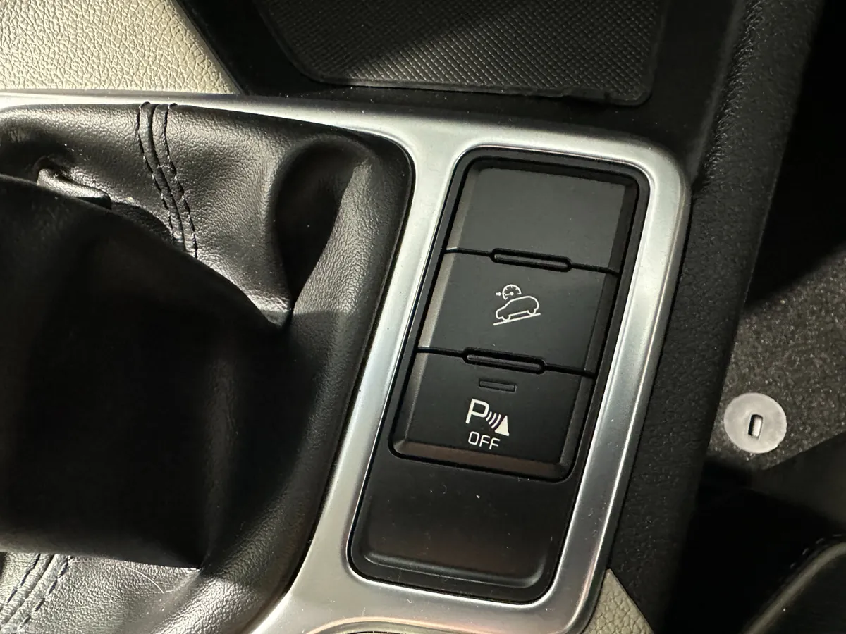 Kia Sportage SUV, Diesel, 2019, Red