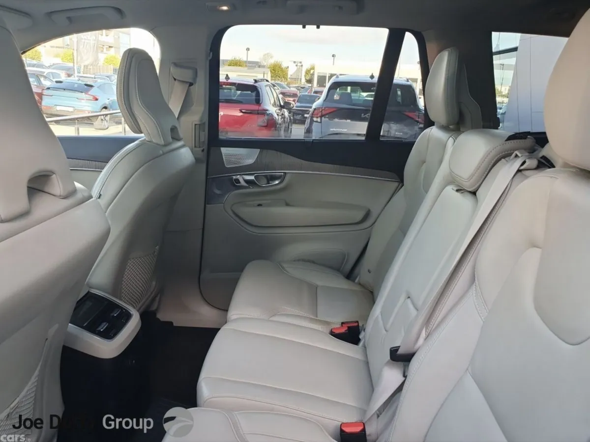 Volvo XC90 SUV, Petrol Plug-in Hybrid, 2023, Blue