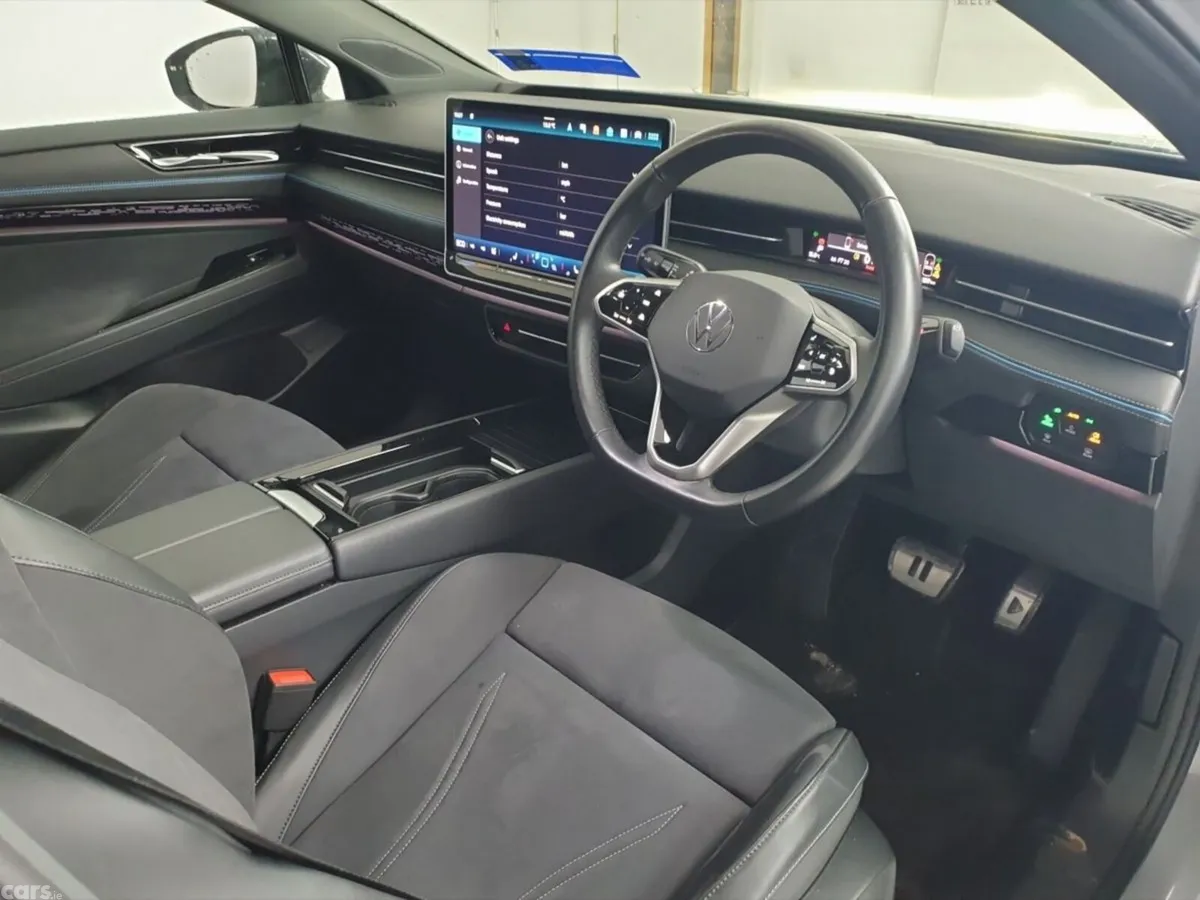 Volkswagen ID.7 Saloon, Electric, 2024, Grey