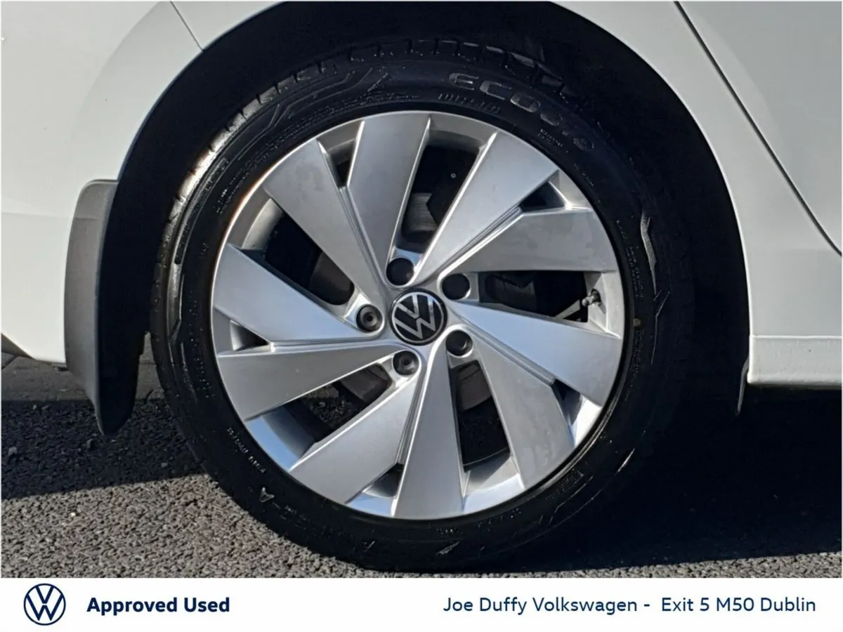 Volkswagen Golf Estate, Diesel, 2024, White