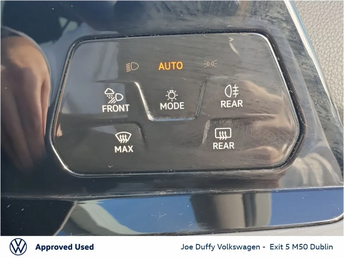 Volkswagen Golf Estate, Diesel, 2024, White