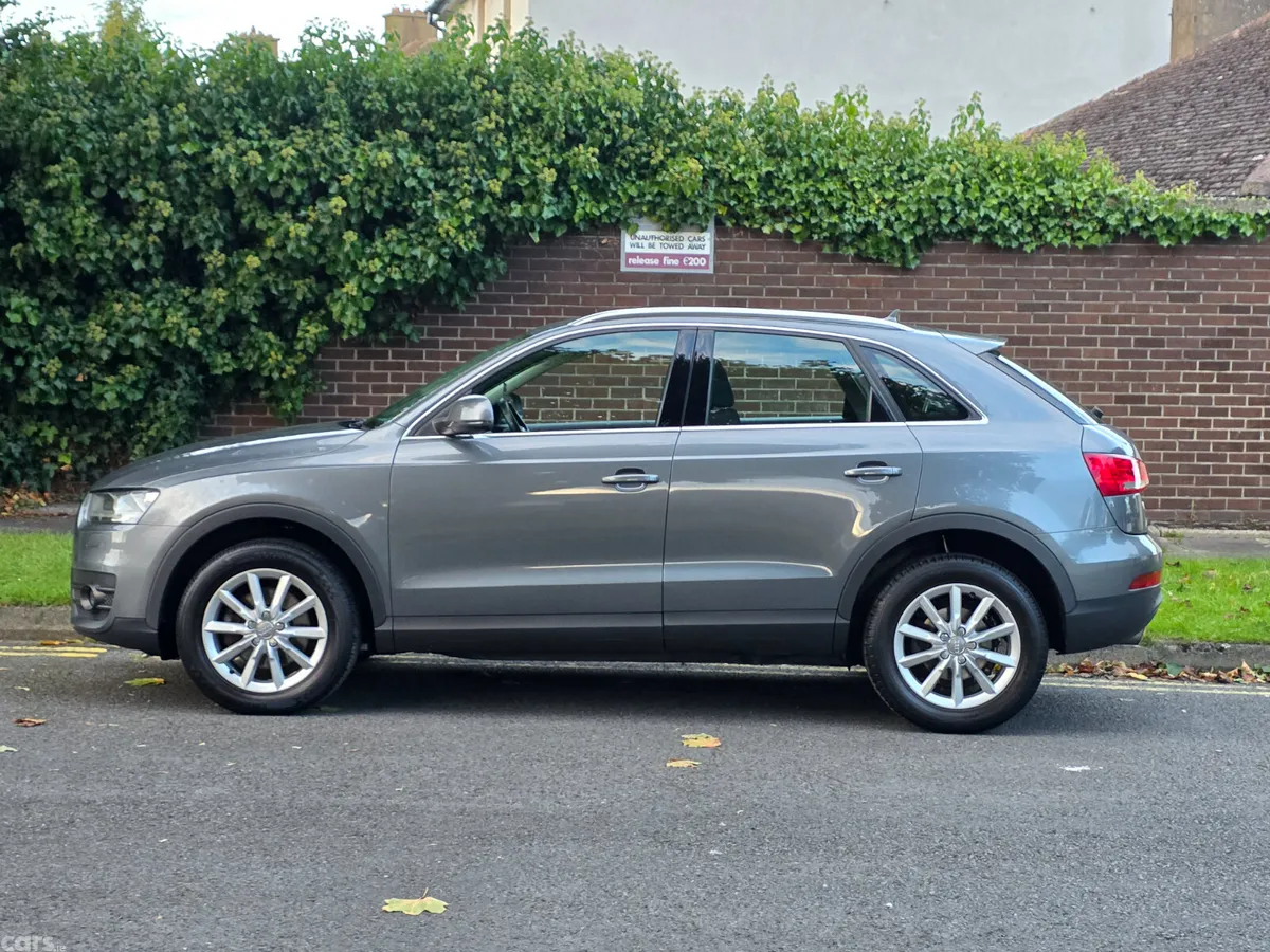 Audi Q3 SUV, Diesel, 2013, Grey